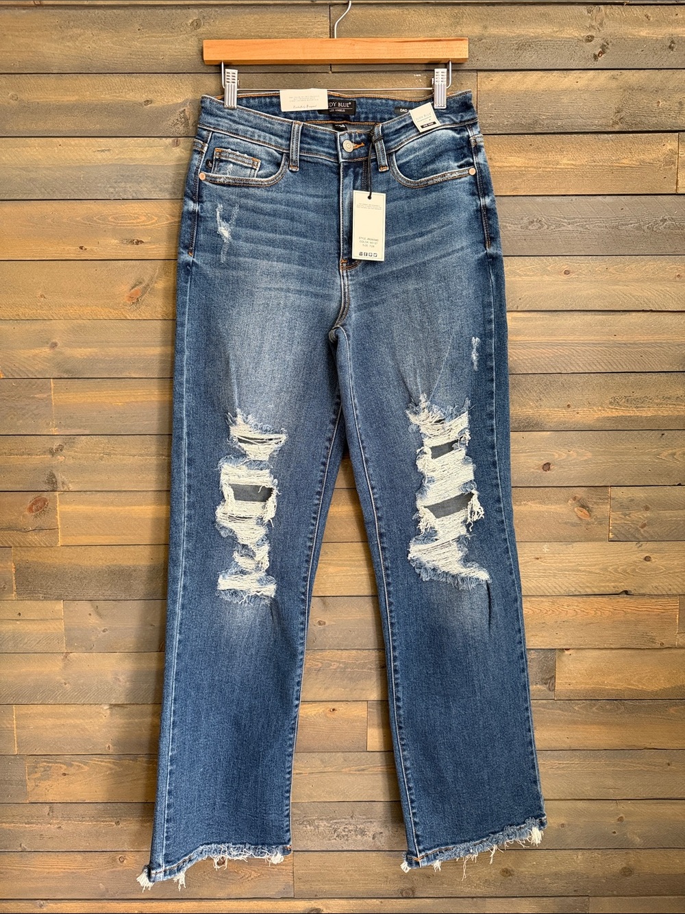 New Judy Blue Mid Rise Distressed Dad Jeans Medium Wash Sz 7/28